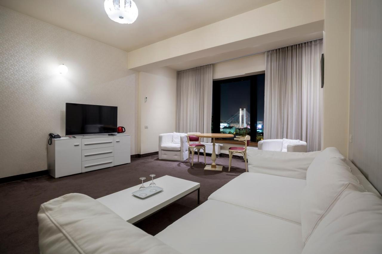 One-Bedroom Suite Spa,750311480:JPEG